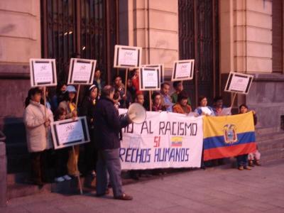 ROLDE CHOBEN ACUDE A LA CONCENTRACIÓN CONTRA EL RACISMO EN ZARAGOZA.